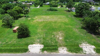 Per seller dirt was brought in to make a nice hous