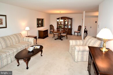 Treebrooke unit 307, Oakton, VA 22124 - photo 5