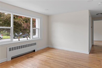 46 Urbana St, Cranston, RI 02920 - photo 5