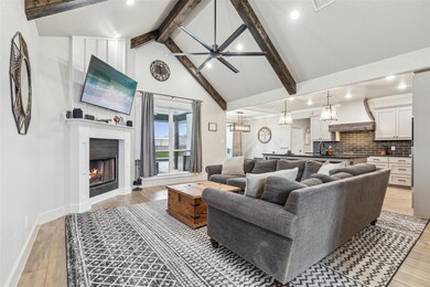 1091 Horizon Trace Dr, Azle, TX 76020 - photo 5