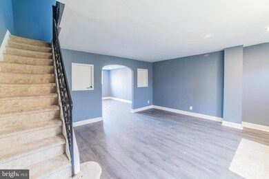 541 Randolph St, Camden, NJ 08105 - photo 6