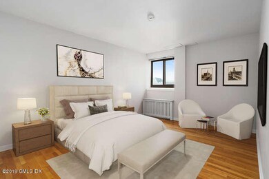 11 Lafayette Ct Greenwich CT-small-001-0