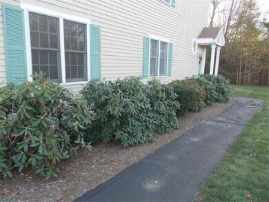 9 Hobart Ln, Rockland, MA 02370 - photo 2