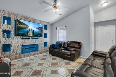14572 Escalera Dr, El Paso, TX 79928 - photo 2