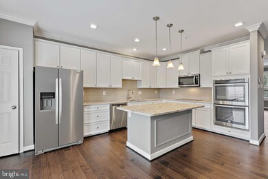 7 Fila Way, Sparks, MD 21152 - photo 2