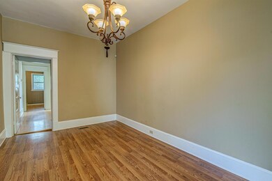 11-1311 Chapman Ave NW 011