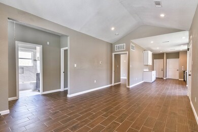 3104 Lelia St unit 1, Houston, TX 77026 - photo 6