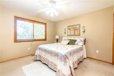 700 E Hackley Ave, Des Moines, IA 50315 - photo 6