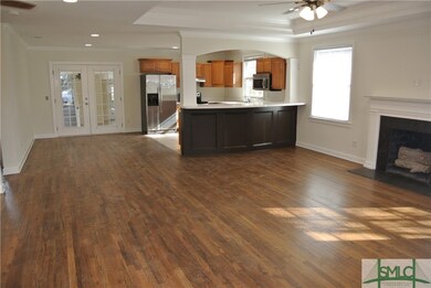 226 E 54th St, Savannah, GA 31405 - photo 4