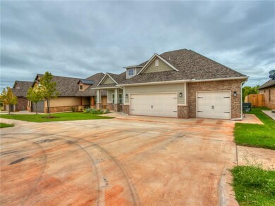 2609 NE 14th St, Moore, OK 73160 - photo 2