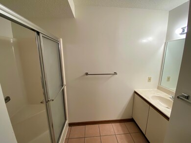 4200 S Bearfield Rd unit 16, Columbia, MO 65201 - photo 5