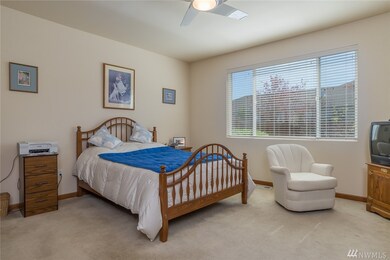 1126 van Ogle Ln NW, Orting, WA 98360 - photo 2