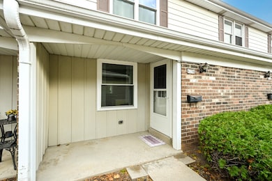 6230 W College Ave unit 29, Greendale, WI 53129 - photo 4