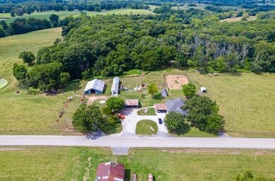 17273 London Rd, Garfield, AR 72732 - photo 5