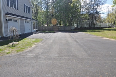 47 Maple St unit A, Middleton, MA 01949 - photo 5