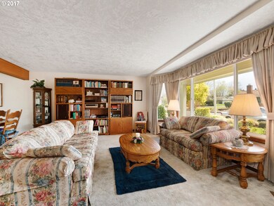 401 Donald Ln, Newberg, OR 97132 - photo 3