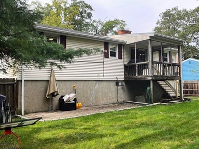 39 Carleton St, Attleboro, MA 02703 - photo 2