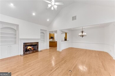 2028 MacLand Square Dr unit 4, Marietta, GA 30064 - photo 6