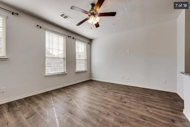 2405 Siskiyou St, Lewisville, TX 75056 - photo 7