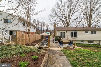 14121 Bauer Dr, Rockville, MD 20853 - photo 4