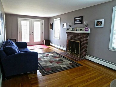 44 La Salle Dr, Providence, RI 02908 - photo 2