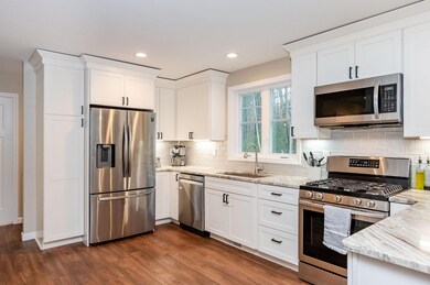 24 Peaslee Rd, Rochester, NH 03867 - photo 7