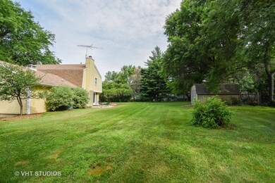 600 Chestnut Ct unit 2, Algonquin, IL 60102 - photo 3