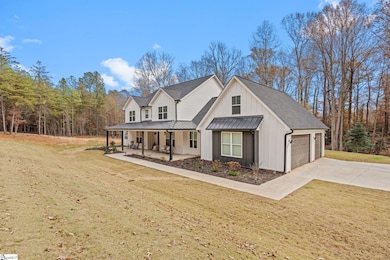 1502A Groce Meadow Rd, Taylors, SC 29687 - photo 2