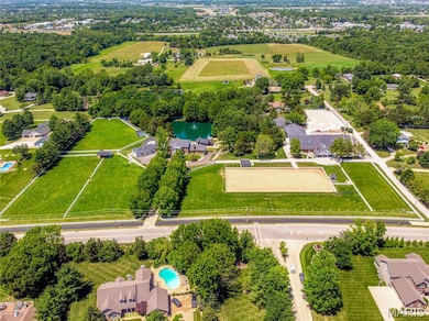 5425 Independence Rd, Weldon Spring, MO 63304 - photo 5