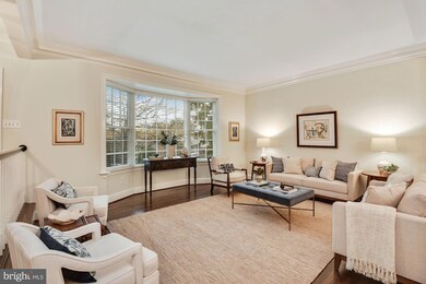 9453 Turnberry Dr, Potomac, MD 20854 - photo 4