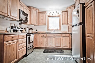 7541 Burlingame Ave SW, Byron Center, MI 49315 - photo 6