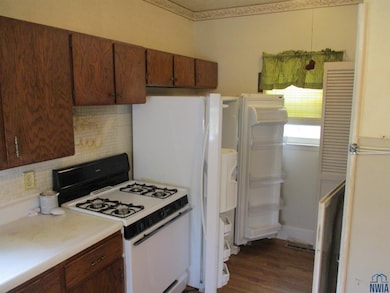 215 S 8th St, Cherokee, IA 51012 - photo 7