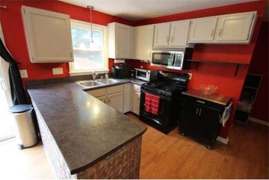 49 Swan Ave, Methuen, MA 01844 - photo 3