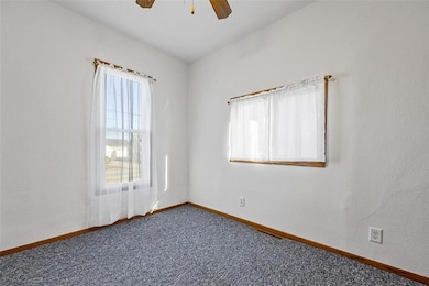 263 Wilson Ave SW, Cedar Rapids, IA 52404 - photo 6