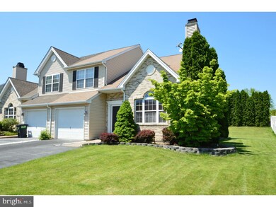 2317 Red Maple Dr, Coplay, PA 18037 - photo 2