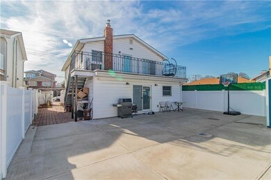 156-23 89th St, Jamaica, NY 11414 - photo 7