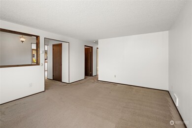 304 89th St SE, Everett, WA 98208 - photo 5