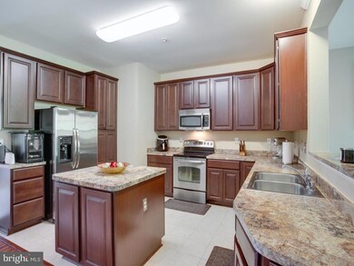 939 Hall Station Dr, Bowie, MD 20721 - photo 3