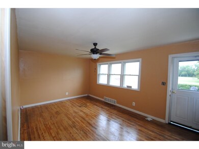 858 Woodlane Rd, Mount Holly, NJ 08060 - photo 4