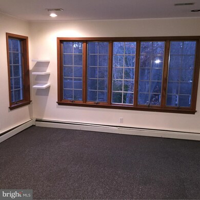 3209 Rolling Rd, Chevy Chase, MD 20815 - photo 5