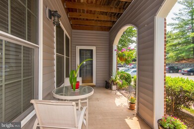 46614 Drysdale Terrace unit 101, Sterling, VA 20165 - photo 4