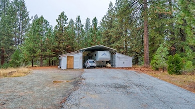 1586 Grizzly Rd, Portola, CA 96122 - photo 2