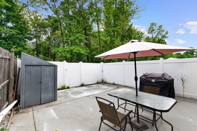 647 Gambocz Ct, Monmouth Junction, NJ 08852 - photo 4