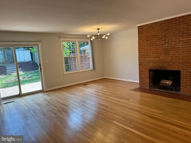 1947 Kirby Rd, McLean, VA 22101 - photo 5