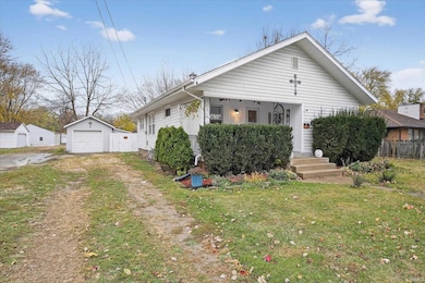 1407 S Meeker Ave, Muncie, IN 47302 - photo 2
