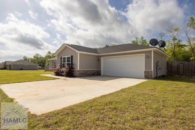 765 Linden Dr, Jesup, GA 31545 - photo 2