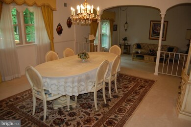 2209 Parallel Ln, Silver Spring, MD 20904 - photo 7