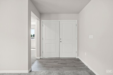 709 Merengue St, Bakersfield, CA 93306 - photo 3