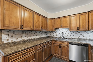 49990 Helfer Blvd, Wixom, MI 48393 - photo 6