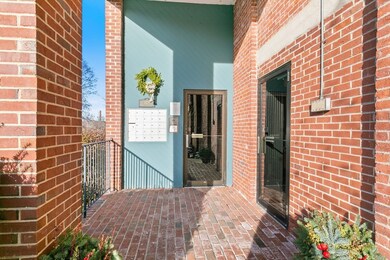 128 Warren St unit 12, Lowell, MA 01852 - photo 3